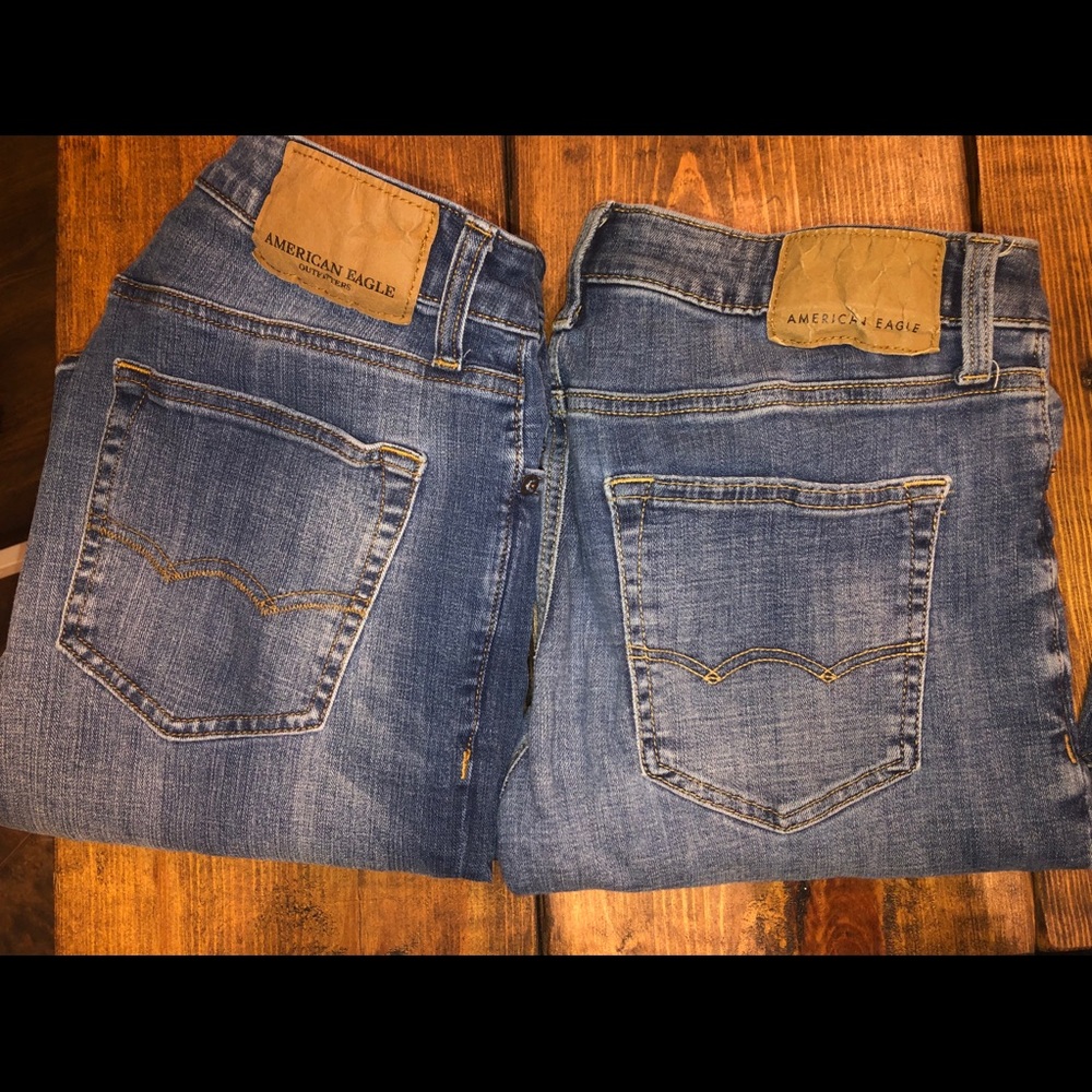 American Eagle Men’s jeans